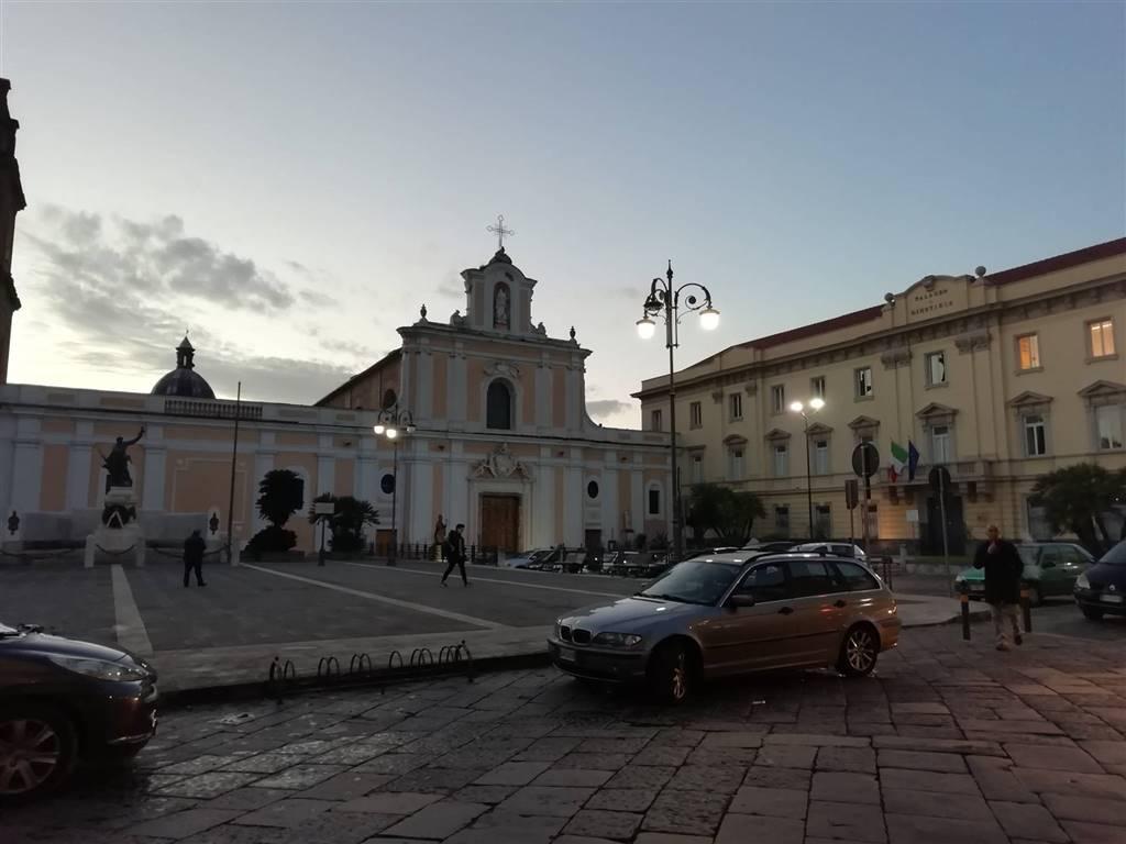 Negozio in Via Mazzocchi, Santa Maria Capua Vetere - Foto 1