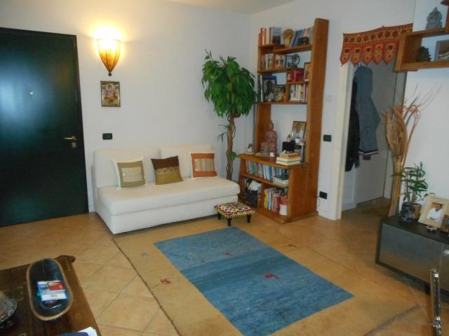 3-room flat in Via dei Tigli, Isola Vicentina - Photo 1