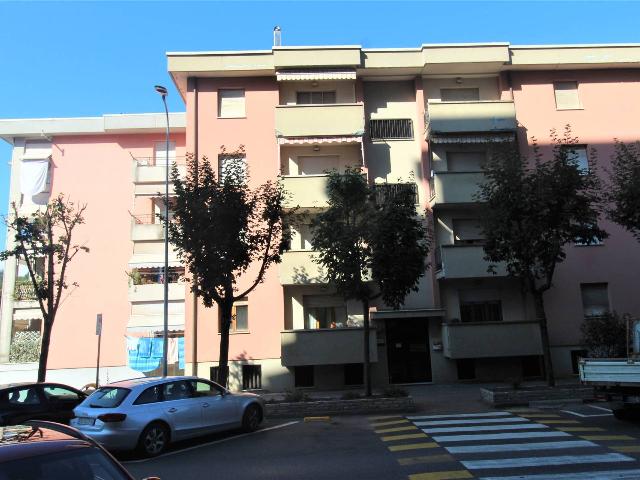 Appartamento in Viale Resistenza, Aulla - Foto 1