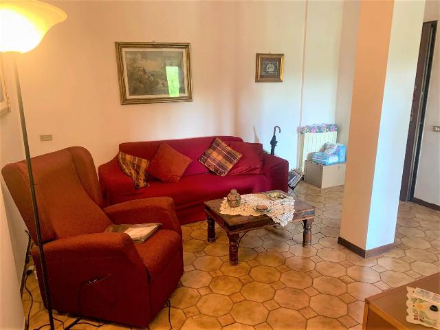 4-room flat in Via Nzionale, Aulla - Photo 1