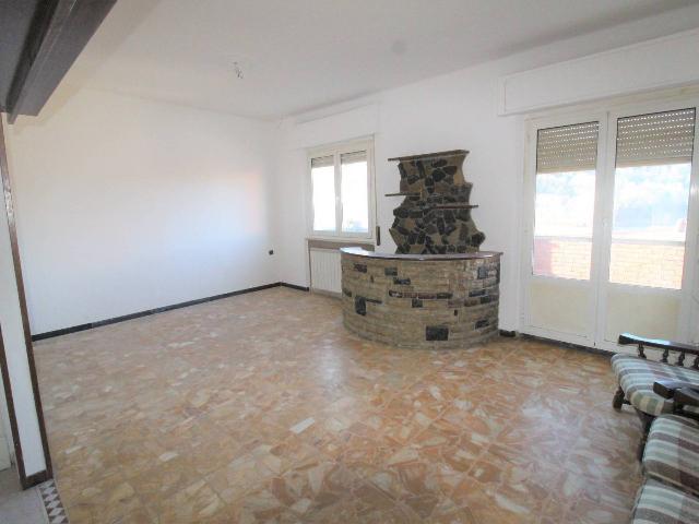 4-room flat in Via XX Settembre, Aulla - Photo 1