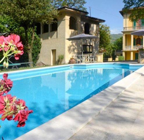 Mansion in Loc Arsenale, Barga - Photo 1