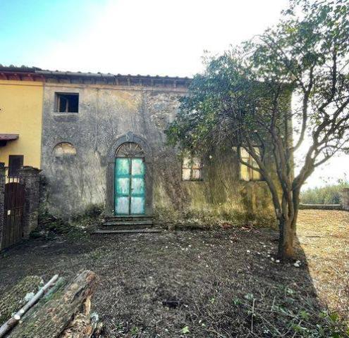 Country house or cottage in Brancoli, Lucca - Photo 1