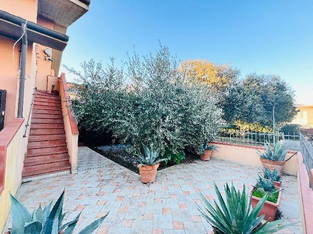 Terraced house, Grosseto - Photo 1