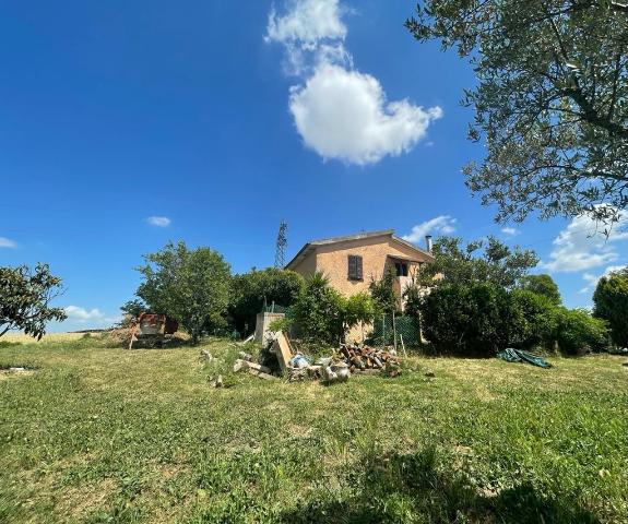 Country house or cottage in Localià Quercealta, Manciano - Photo 1