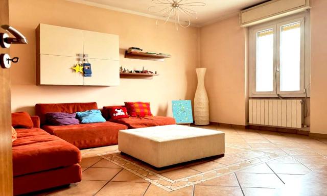 4-room flat, Pontenure - Photo 1