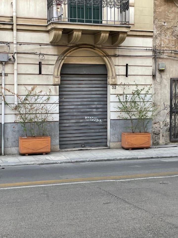 Magazzino in vendita a Palermo