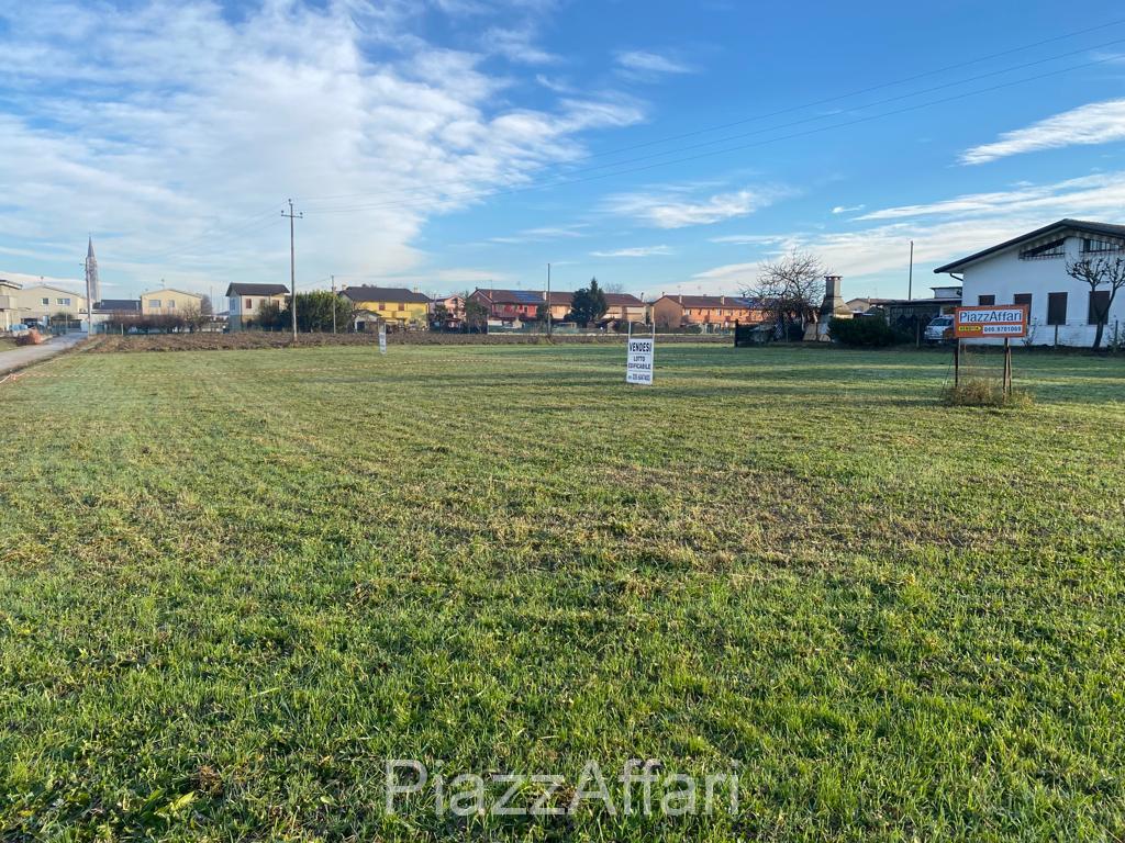 Terreno edificabile residenziale in vendita a Brugine