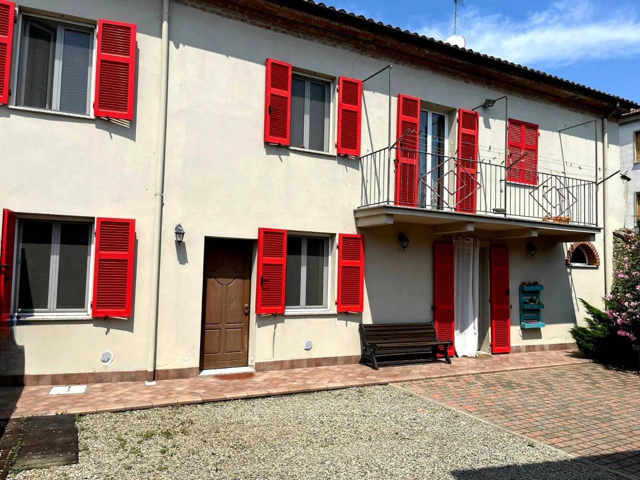 Appartamento in vendita a Pietra Marazzi