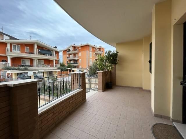 3-room flat in Via Marco Iachini 72, Nereto - Photo 1