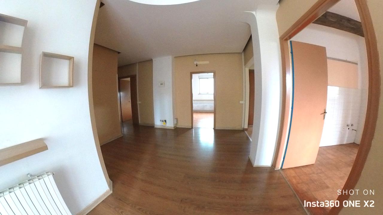 Magazzino in Via del Salice, Terni, {3} - Foto 1