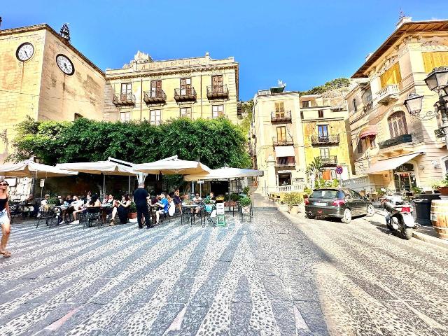 3-room flat in Cortile Addoloratella 2, Cefalù - Photo 1