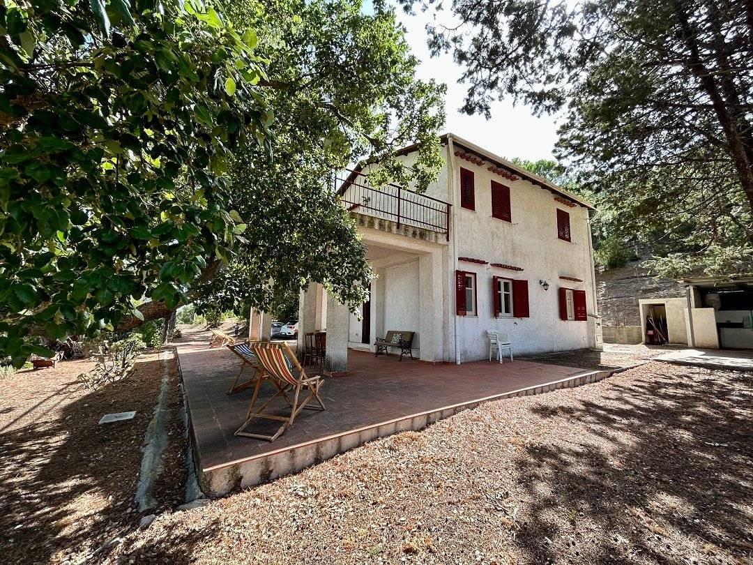 Villa in vendita a Cefalu'
