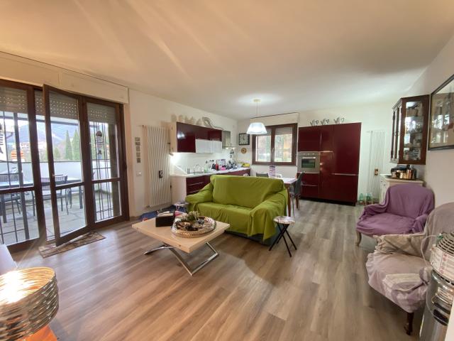 4-room flat in Via Vittorio Veneto, Dicomano - Photo 1