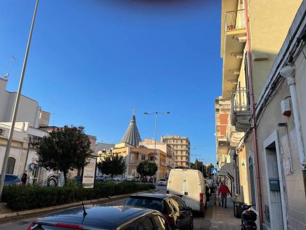 Negozio in Viale Luigi Cadorna, Siracusa, {3} - Foto 2