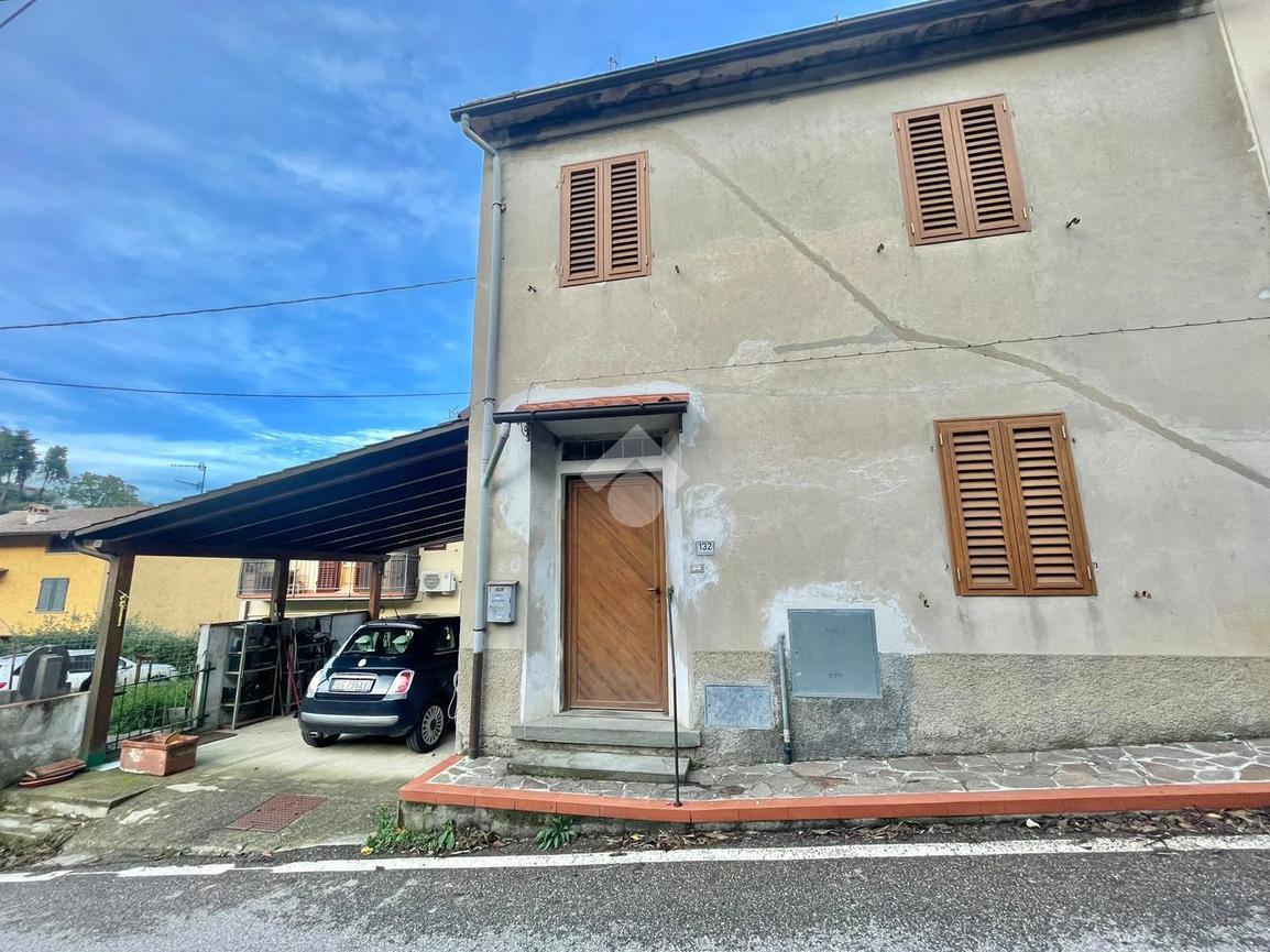 Casa indipendente in vendita a Carmignano