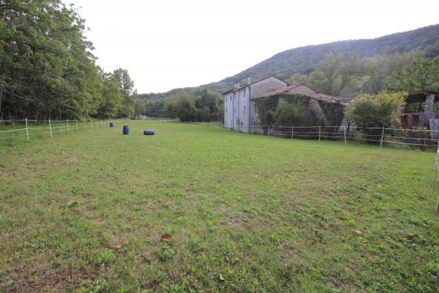 Country house or cottage in Località Nogarolo, Tarzo - Photo 1