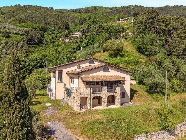 Mansion in Via Pescino, Pietrasanta - Photo 1