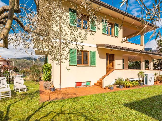 Villa in Via Carignoni 62, Camaiore - Foto 1