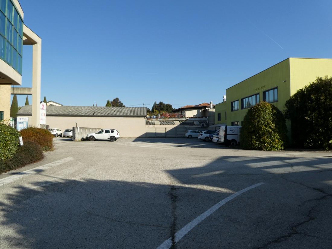 Ufficio in Piazza Redentore, Dueville, {3} - Foto 1