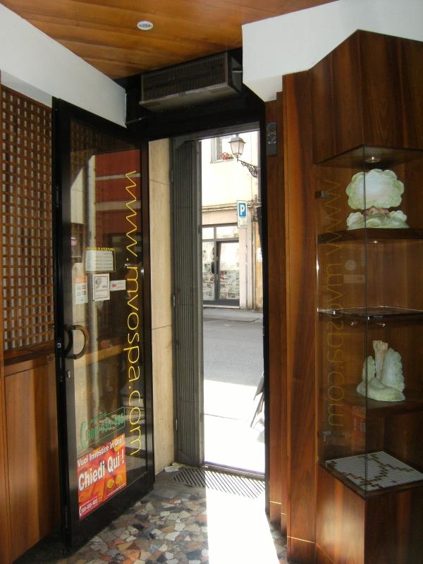 Negozio in Corso Padova, Vicenza, {3} - Foto 2