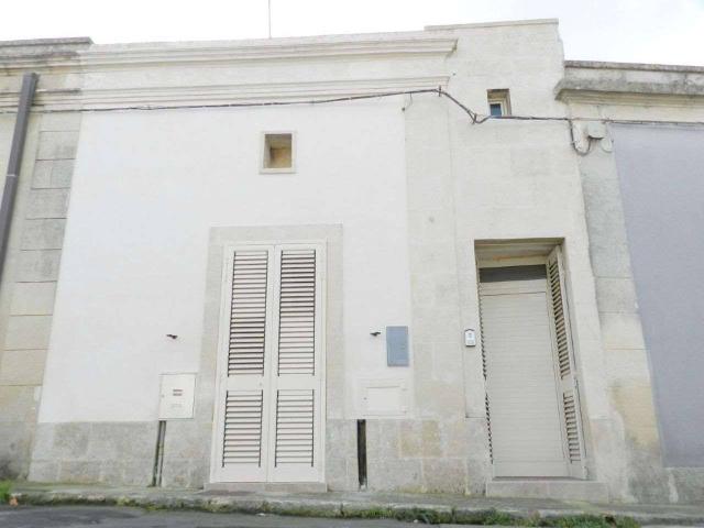 Detached house in {3}, Via Malvicina - Photo 1