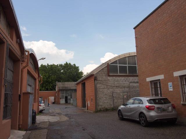 Industrial shed in Via Lazio 7, Zola Predosa - Photo 1