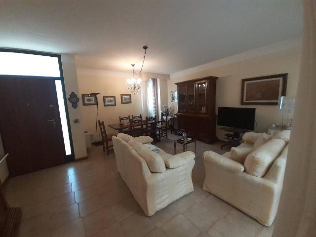 Villa a schiera in Via Luigi Luzzatti, Terni - Foto 1