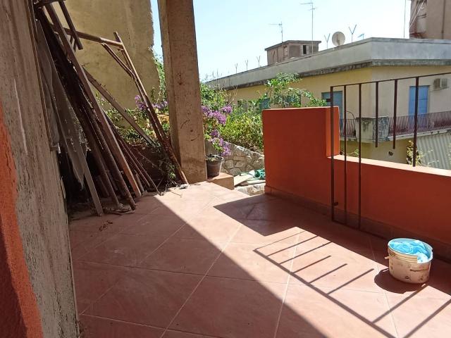 Detached house in Via Gaetano Merulla, Messina - Photo 1