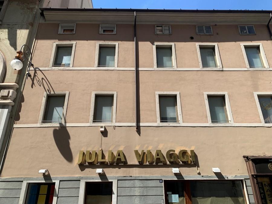 Negozio in Via San Lazzaro 6, Trieste - Foto 1