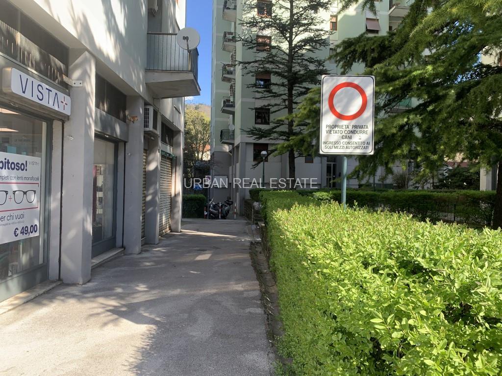 Magazzino in Rotonda del Boschetto 2, Trieste, {3} - Foto 2