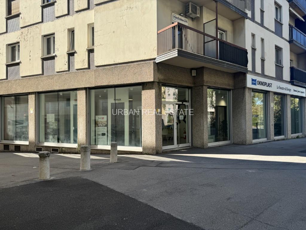 Negozio in Via Flavia 5, Trieste, {3} - Foto 1