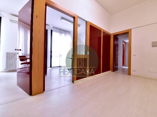 Apartament in Via Vincenzo Bellini 22, Legnano - Photo 1