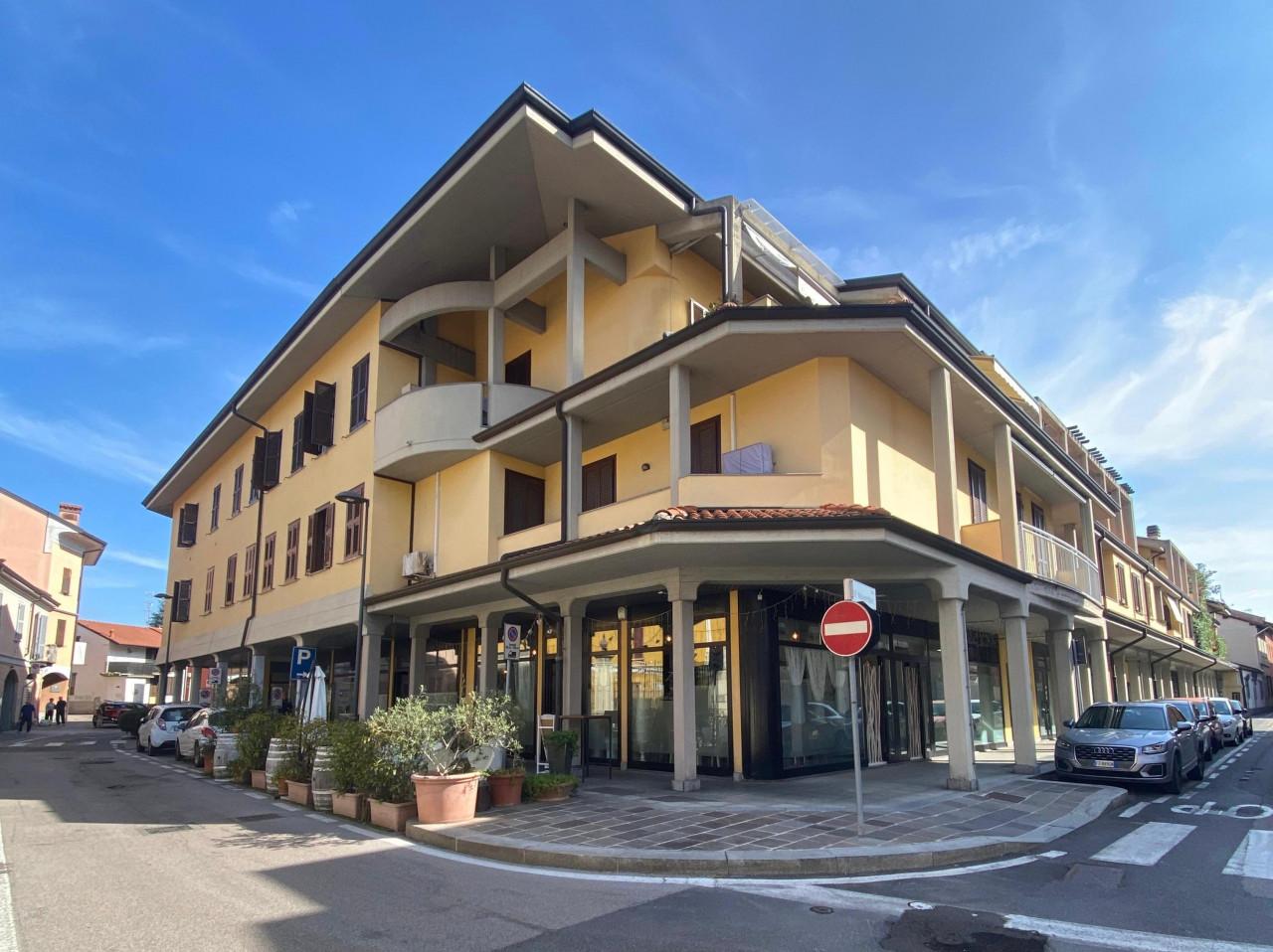 Ristorante in Via Marco d'Agrate, Agrate Brianza 44, Agrate Brianza, {3} - Foto 1