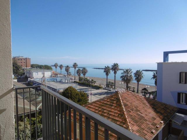 2-room flat, San Bartolomeo al Mare - Photo 1