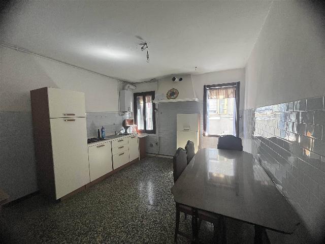 4-room flat in {3}, - Photo 1