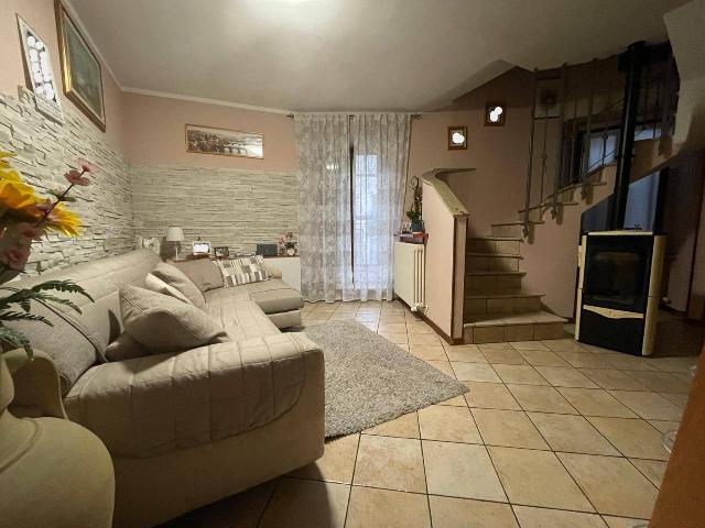 Detached house in {3}, Via Como 4 - Photo 1