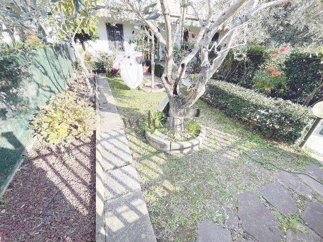 Terraced house in Via Mozza, Campi Bisenzio - Photo 1