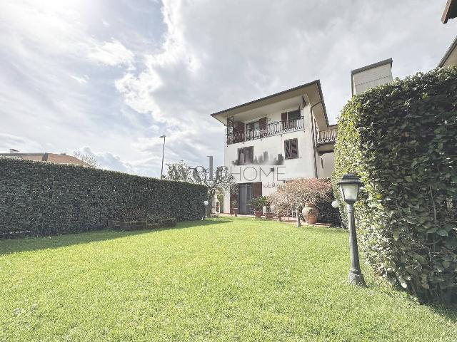 Villa a schiera in Via Tabernacolo, Campi Bisenzio - Foto 1