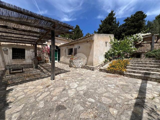 Casa indipendente in Contrada Sarmuci, Castellammare del Golfo - Foto 1