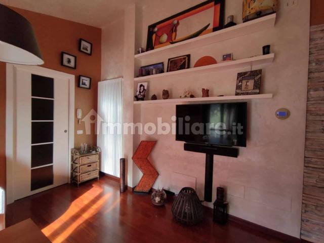 2-room flat in Via Brigata Messina, Fano - Photo 1