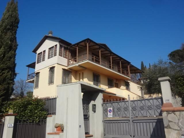 Villa in Via Pascoli, Carmignano - Foto 1