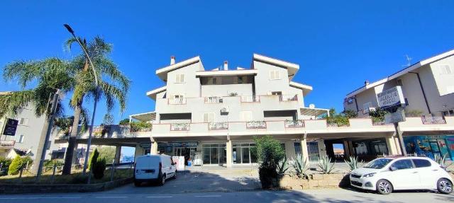 4-room flat in Via Nazionale, Pizzo - Photo 1