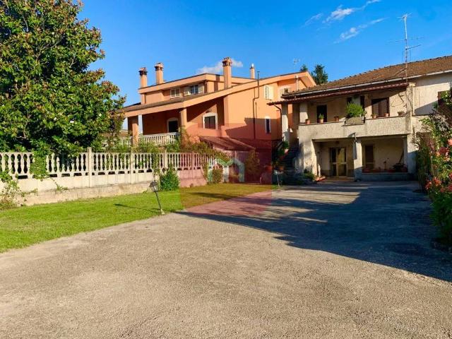 Villa in {3}, Via Ceccano - Foto 1