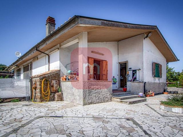 Villa in Via Prati di Mainello, Zagarolo - Foto 1