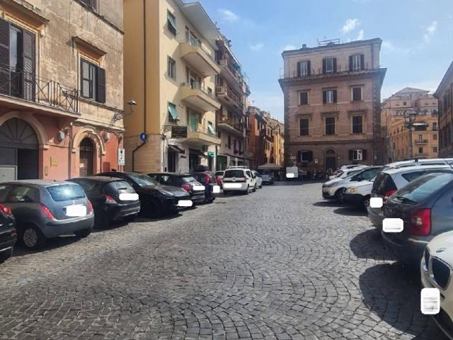 Geschäft in Piazza Monte Grappa, Frascati - Foto 1