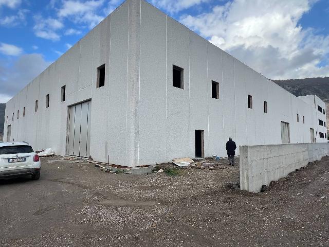 Industrial shed in Via Boscofangone, Nola - Photo 1