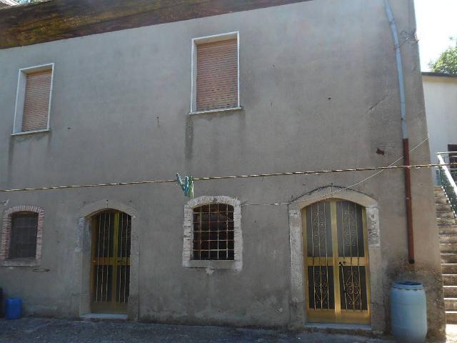 Country house or cottage in Contrada Fredane, Sant'Angelo dei Lombardi - Photo 1