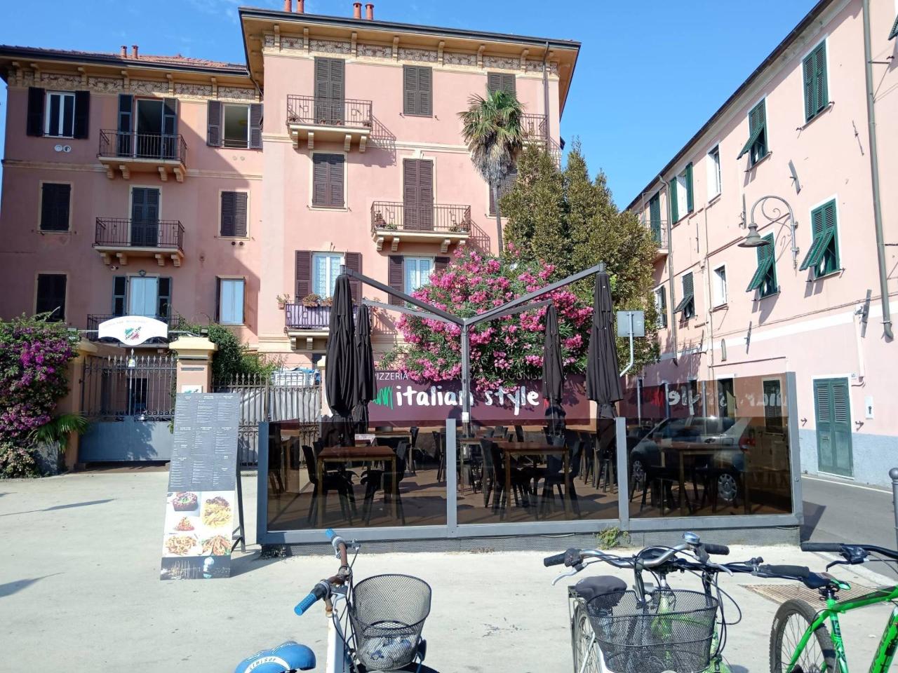 Negozio in Via Scarincio, Imperia, {3} - Foto 1