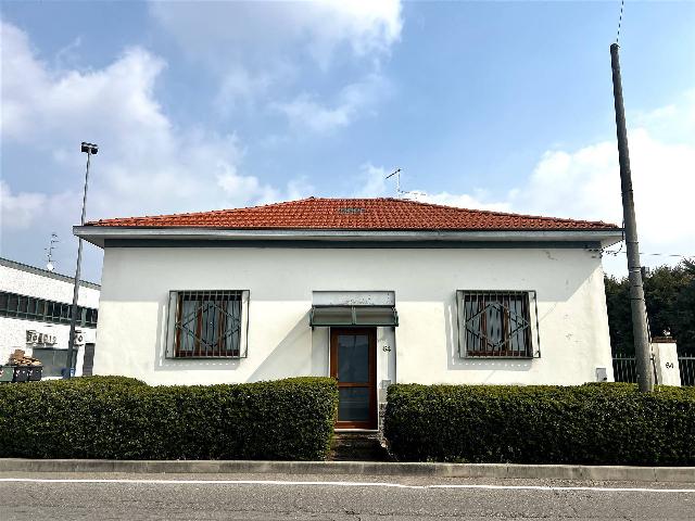 Villa in Via Romentino 64, Trecate - Foto 1